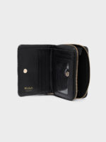 Winnie Black - Image 2